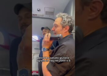 Sorpresa Sul Volo Palermo Bari: Claudio Santamaria In Versione Steward Presenta Il Film “il Nibbio” – Video