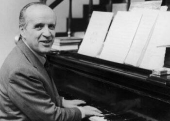 Nino Rota Al Pianoforte