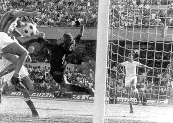 Spareggi Di Serie B 1970 71 Catanzaro Vs Bari Gol Di Angelo Mammì