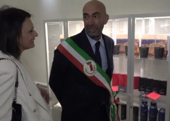 Petruzzelli, Nuovo Bookshop: Il Restyling Dell’architetto Daniela Boscia. Tantissimi Gadget – Video