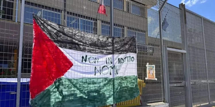 Bandiera Palestina Liceo Salvemini