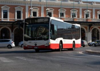Bus Amtab