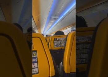 Ryanair, L’annuncio è Esilarante: “benvenuti In Puglia, Complimenti Se Riuscite A Seguire La Dieta” – Video