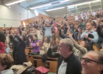 Università Di Bari Aldo Moro, Roberto Bellotti è Il Nuovo Rettore: Ovazione In Aula – Video