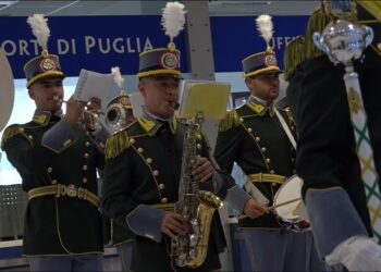 Bari, Festa Della Musica In Aeroporto: C’è La Fanfara Della Legione Allievi Della Guardia Di Finanza – Video