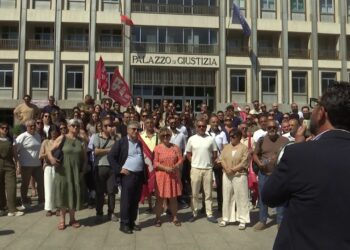 Giustizia, A Bari Il Sit In Dei Precari Davanti Al Tribunale: “stabilizzazione Significa Maggiore Qualità Del Settore” – Video