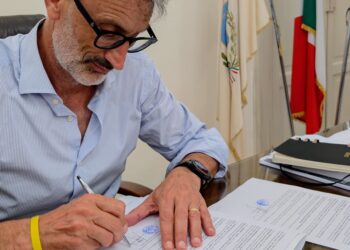 Pino Toscano Firma