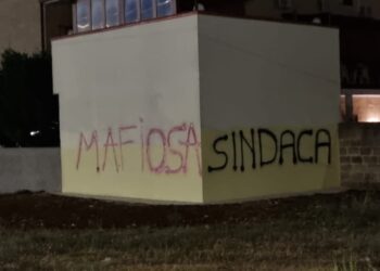 Scritte Muri Lizzano 1