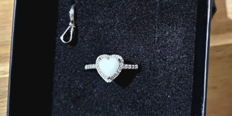 Anello latte materno