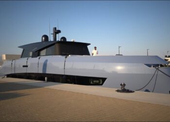 A Cala Ponte Attracca La S07 Berlinetta, L’ultima Creazione Di Mandayacht: “eleganza E Prestazioni” – Video