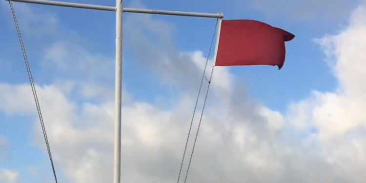 Bandiera Rossa Mare