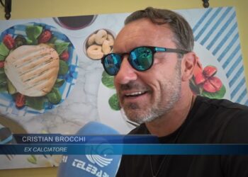 Bari, L’ex Calciatore Cristian Brocchi Degusta Mozzarelle Di Bufala La Tramontina: “belle E Buone” – Video