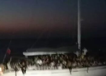 Nave Migranti Leuca 1