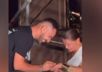 Amoroso Proposta Matrimonio