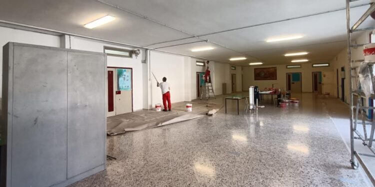 Lavori Scuole Ev