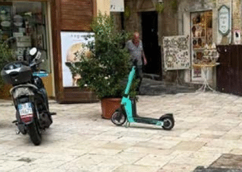 Bari Vecchia Monopattino