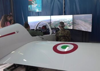 Fiera, Nello Stand Dell’aeronautica Tra Simulatori Di Volo E Visori Vr: “ecco Il Nostro Addestramento” – Video