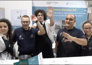 In Fiera Il Progetto Per Raccontare Un Vino Solo Con Vista E Olfatto: “un’opportunità Per I Ragazzi Con Disabilità” – Video