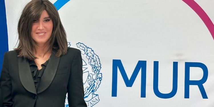 Mur