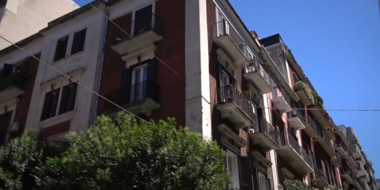 Emergenza Abitativa, Oltre 1000 Sfratti In Un Anno A Bari E +19%: “serve Un Piano Casa Sociale” – Video