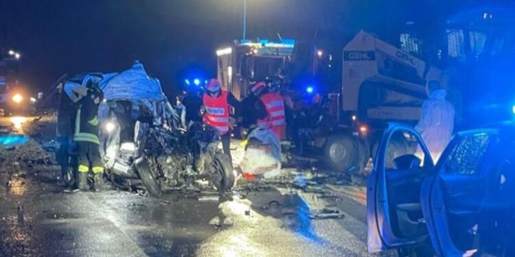 incidente tir mottola