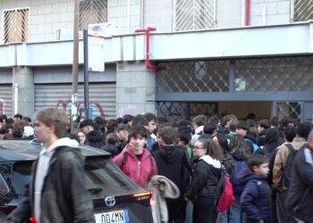Bari, Gli Studenti Del ‘marconi–hack’ Tornano In Aula: Aperta La Sede Temporanea In Via Re David – Video