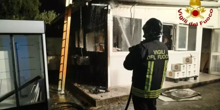 Incendio Brindisi Bar