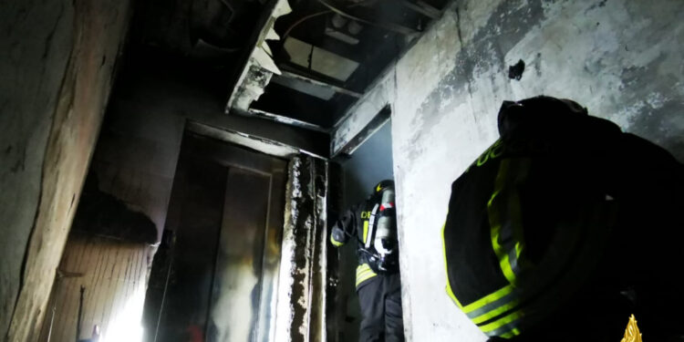 Vigili Del Fuoco Incendio2