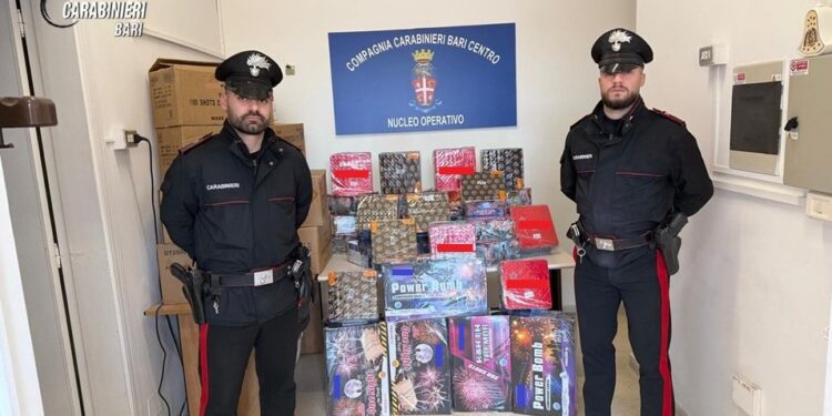 carabinieri bari fuochi d'artificio