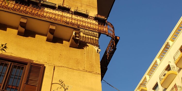 balcone taranto