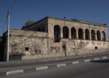 Bari, Abbandonata Da 20 Anni Nella Masseria Bianchi Dottula Vive La Leggenda Del Fantasma Di Un Bimbo