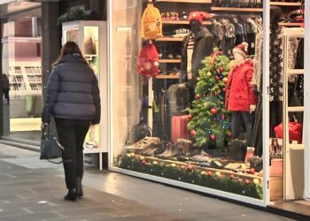 Bari, Con Il Ponte Dell’immacolata Parte Lo Shopping Natalizio: “ma Via Argiro è Un Cantiere” – Video