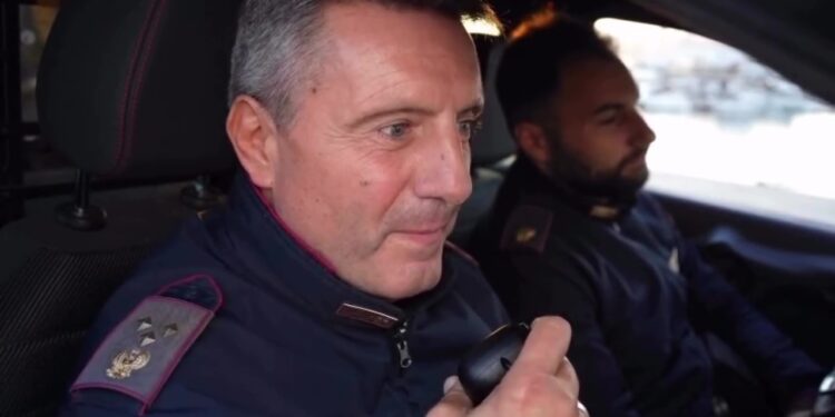 Poliziotto Pensione Radio