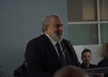 Regione Puglia, Emiliano Saluta E Si Commuove: “fate Sempre Di Più Per Questa Nostra Amata Terra” – Video
