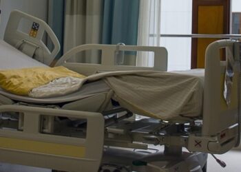 Letto Ospedale 1