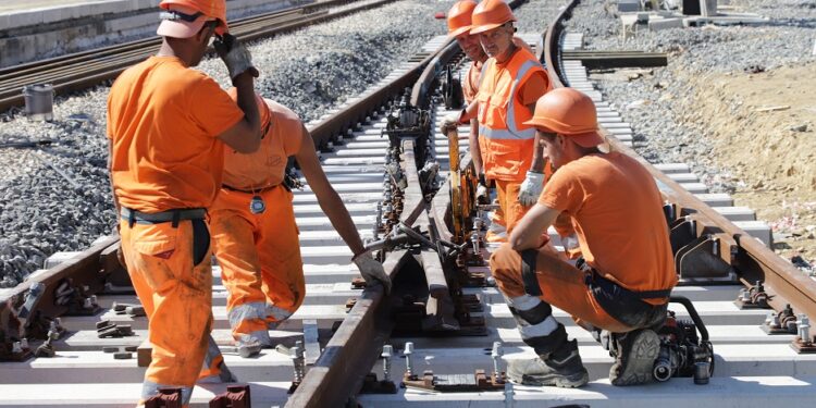 Tecnici A Lavoro (1)