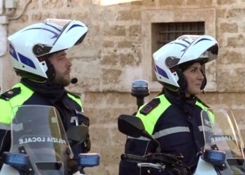 Bari, 14 Nuove Moto Per La Polizia Locale: La Benedizione A Japigia. “in Arrivo Anche 36 Auto” – Video E Foto