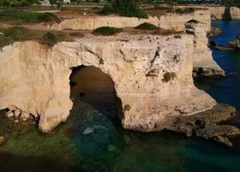 Crollo ‘arco Degli Innamorati’, Il Geologo: “in Estate Avrebbe Fatto Una Strage. Serve Monitoraggio” – Video