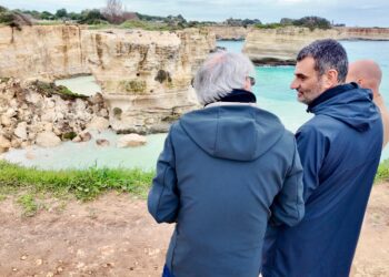 Decaro Cisternino Arco Degli Innamorati
