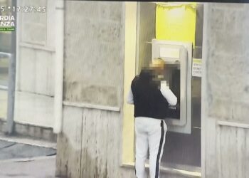 False Identità Create Con Ai, Assegni Unici A Famiglie Inesistenti: Truffa Milionaria Ai Danni Dell’inps – Video
