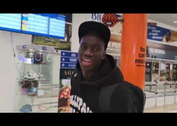 Ssc Bari, Ecco Traore. Il Nuovo Centrocampista Di Longo In Aeroporto: “felice Di Essere Qui” – Video