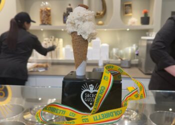 A Bari Il Primo Gelato Alla Mandorla Di Toritto Filippo Cea Firmato Dagli Agricoltori Italiani