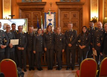 Foto Polizia Metropolitana Encomi