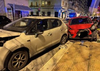 Auto Taranto
