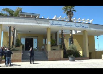 Adelfia, Ospiti Della Rsa Senza Pasti: “duemila Euro Di Retta Ma C’è Degrado”. Interviene Il Comune – Video
