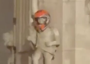 Casco Statua Bitonto