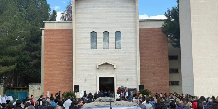 Funerali Dino Carta (2)