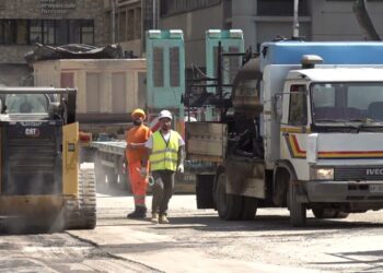 Lavori In Piazza Moro, Caos Per Modifiche Alla Viabilità: E I Taxi Si Spostano Su Via Capruzzi – Video