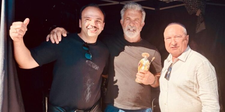 Mel Gibson Ev