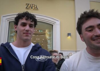 Pasqua A Bari, Turisti Stranieri Affollano Le Strade Del Centro: “questa Città è Bellissima” – Video